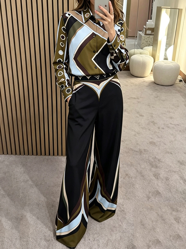 Silk Blouse - Setelan dua potong kemeja sutra bermotif