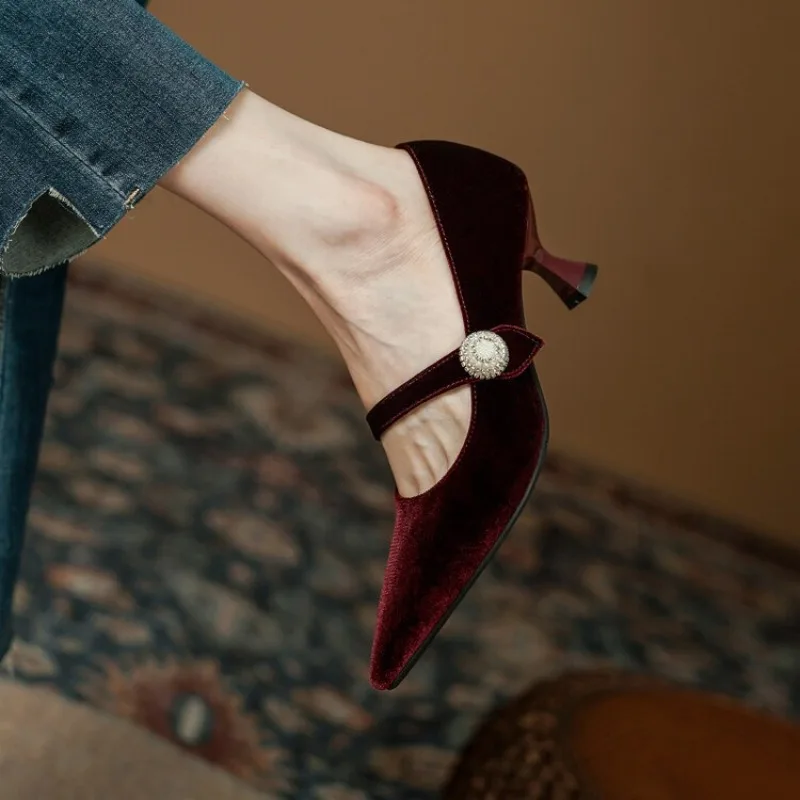 Sepatu Mary Jane Wanita Vintag - Womens Heels ulasan dan harga