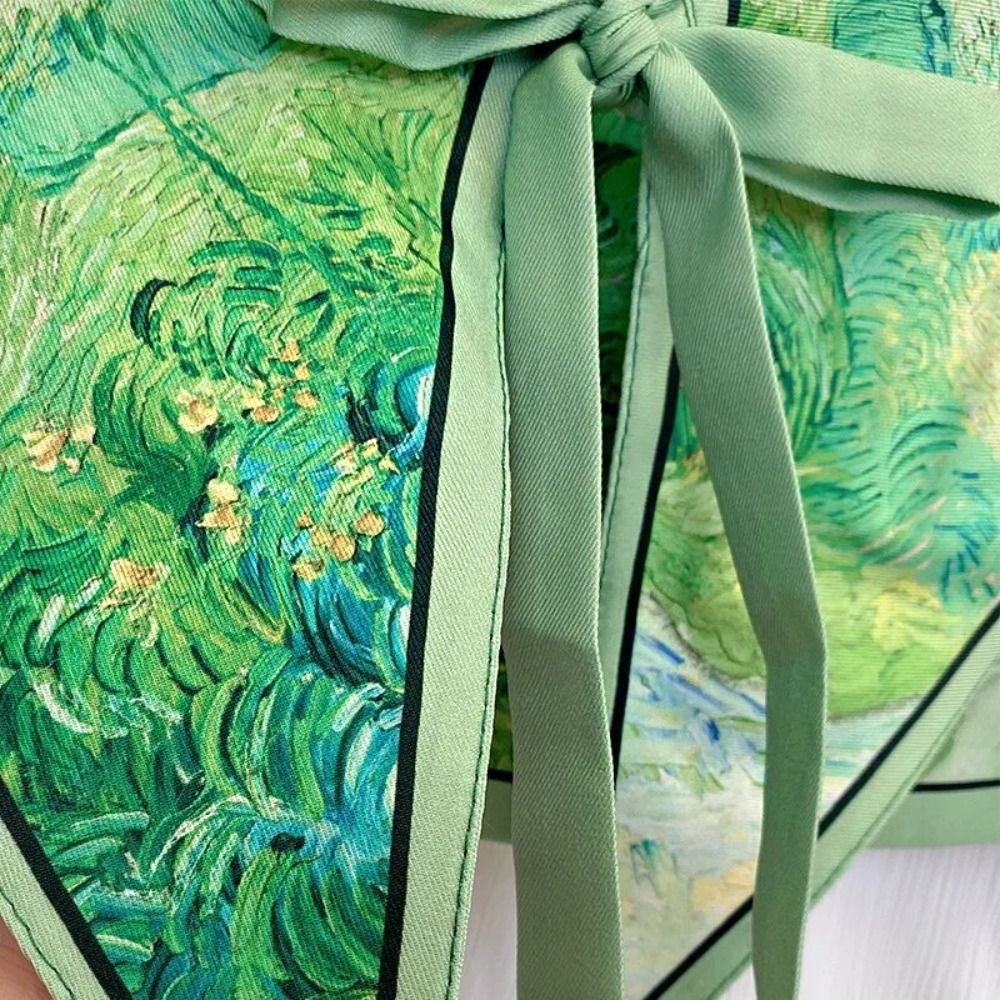 Kemeja pola bunga kerah palsu  - Silk Blouse ulasan dan harga