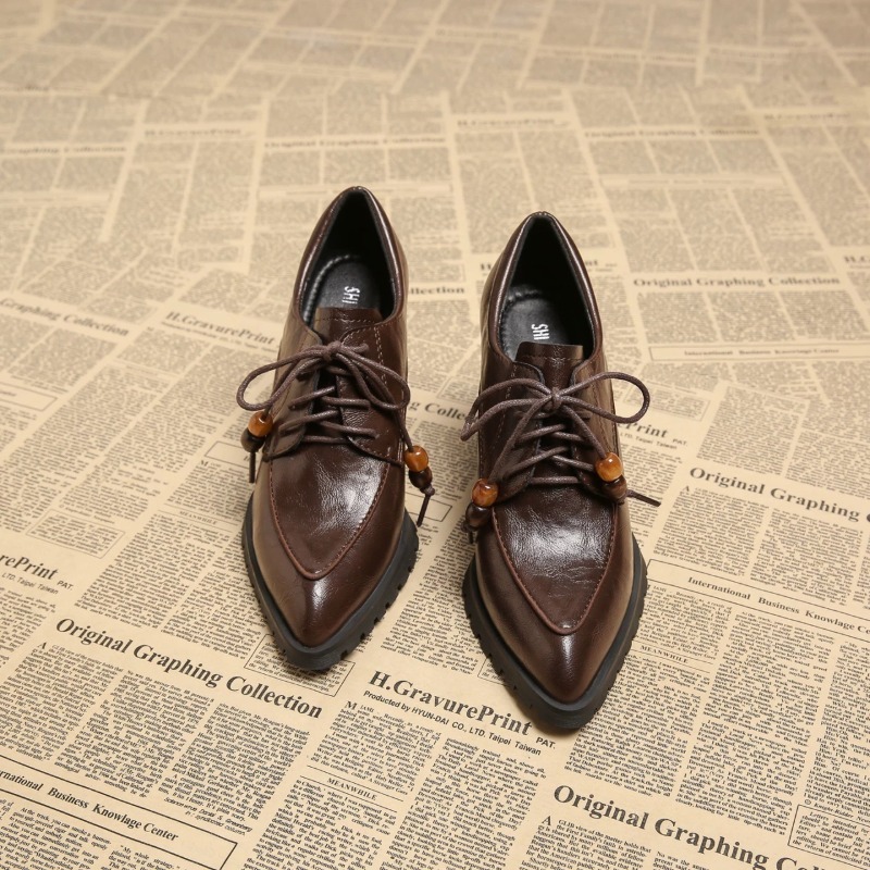 Sepatu Wanita Model Retro deng - Pump Heel Block ulasan dan harga