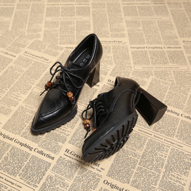 Sepatu Wanita Model Retro deng - Pump Heel Block ulasan dan harga